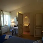 A Casa Delle Fate Bed & Breakfast 3*