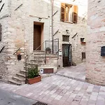 Bed & Breakfast A Casa Delle Fate Assisi