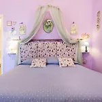 A Casa Delle Fate Bed & Breakfast 3*