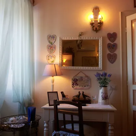 A Casa Delle Fate Bed & Breakfast 3*