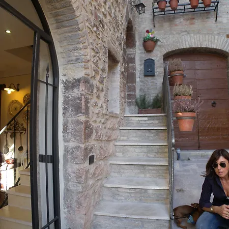 Bed & Breakfast A Casa Delle Fate Assisi